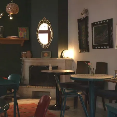 Albergue Red Goat Tirana
