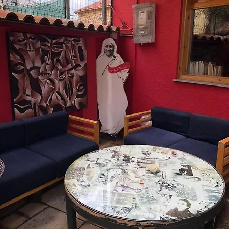 Hostel Red Goat Tiran