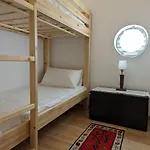 Red Goat Hostel Tirana