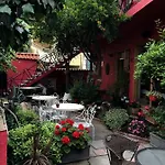 Red Goat Tirana